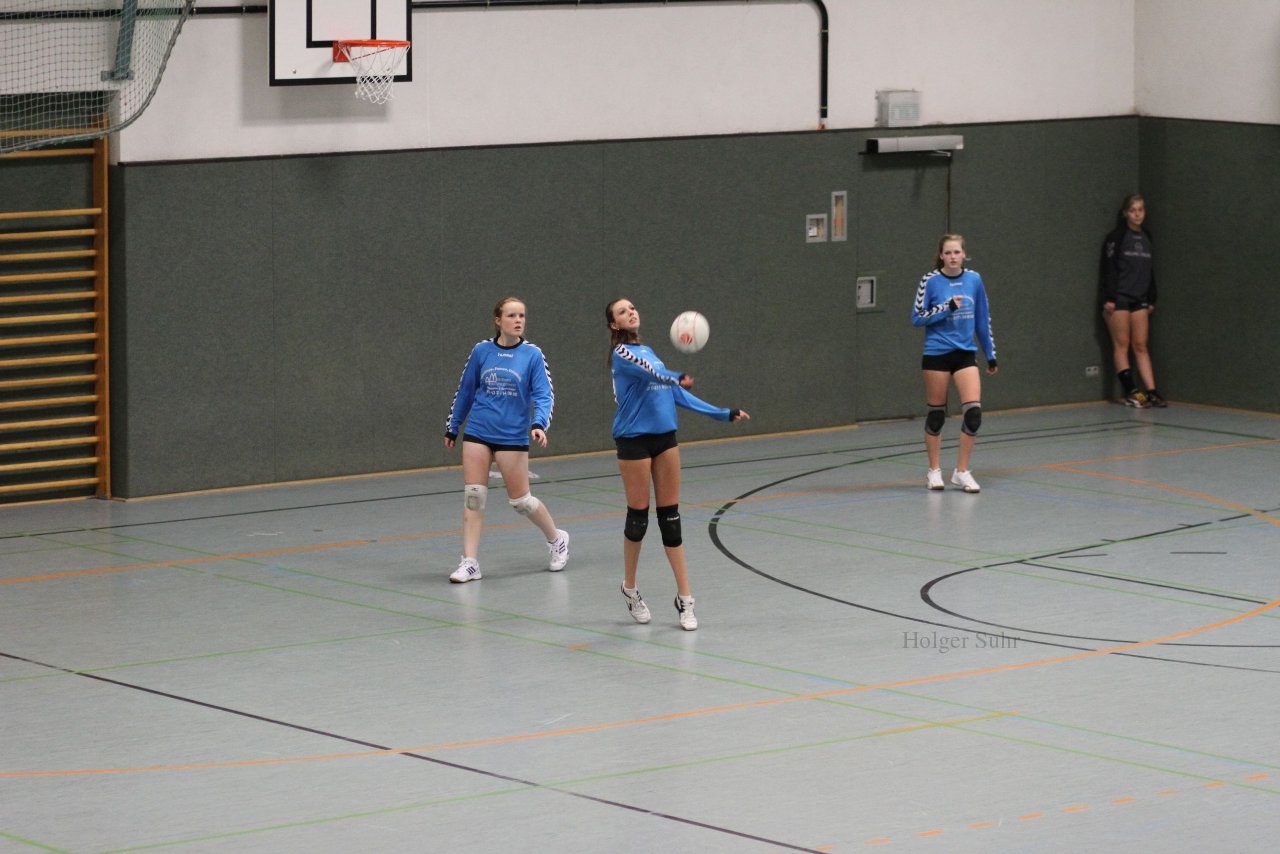 Bild 51 - U18w 1.Tag am 12.11.11